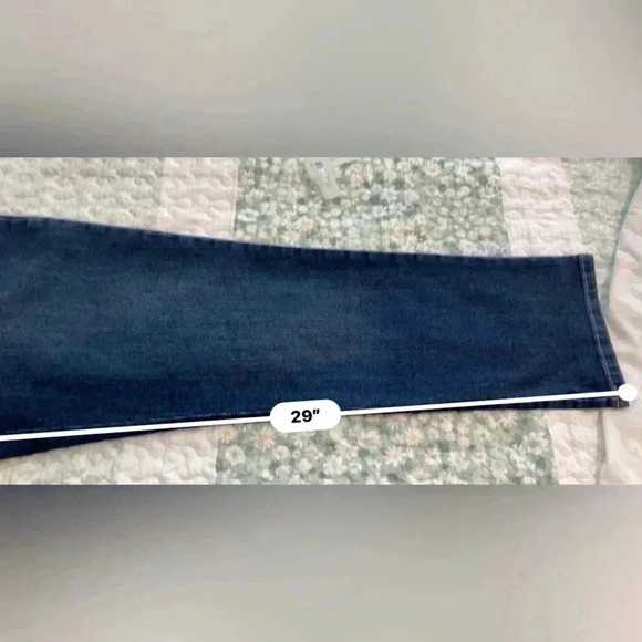 Gloria Vanderbilt Amanda Jeans Like New Size 10P - Picture 4 of 9